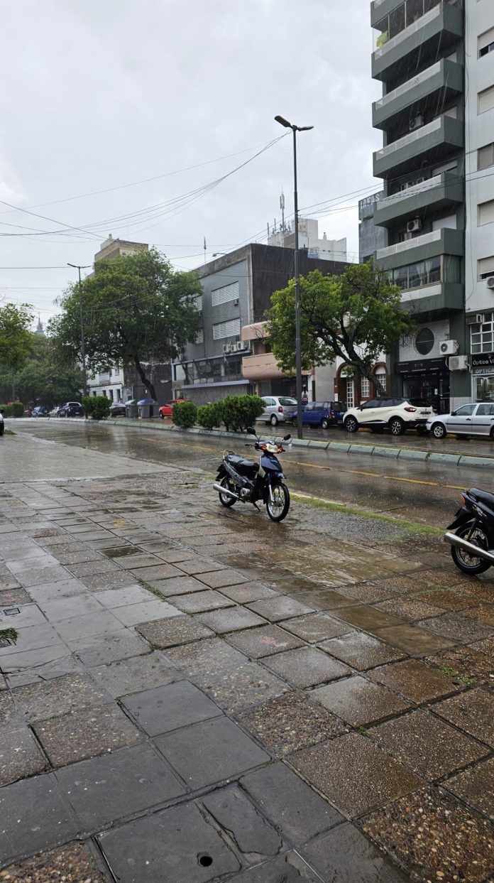 El pronóstico del tiempo en Entre Ríos anticipa un viernes con lluvias.