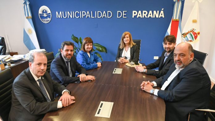 La intendenta de Paraná, Rosario Romero, se reunió con la ministra de Seguridad de la Nación, Patricia Bullrich.