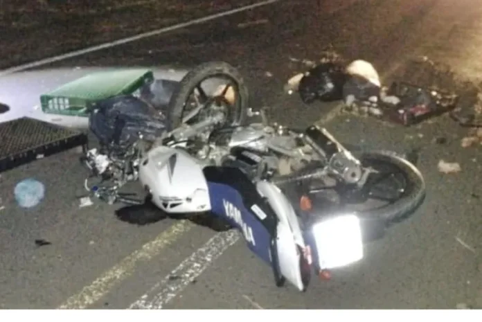Un policía de 29 años ingresó al Hospital Masvernat tras colisionar con su moto.